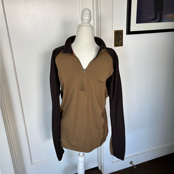 Patagonia Capilene 3 -  1/4 Zip Base Layer Sz L - Picture 1 of 5